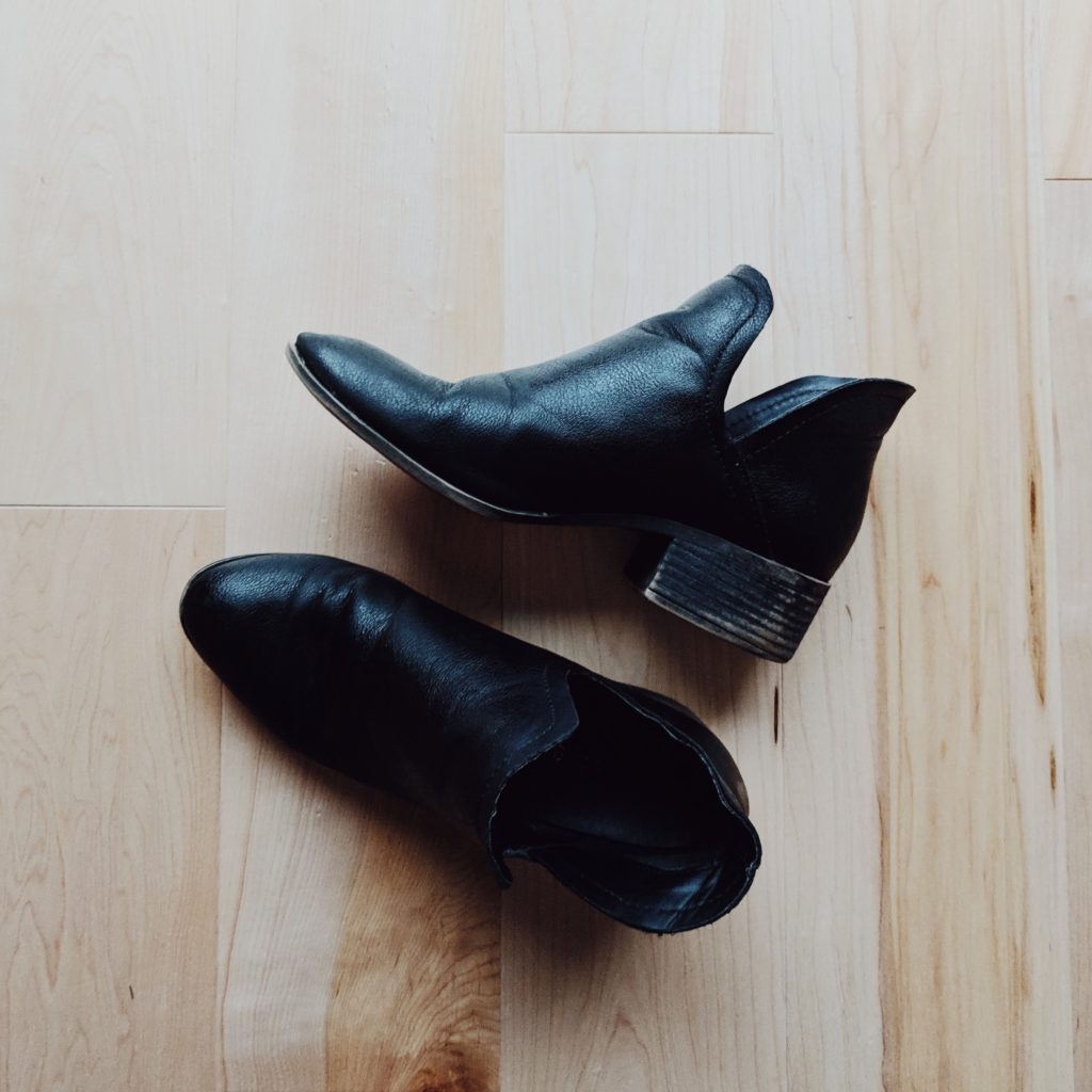 How to naturally care for your boots - PetraAlexandra Blog